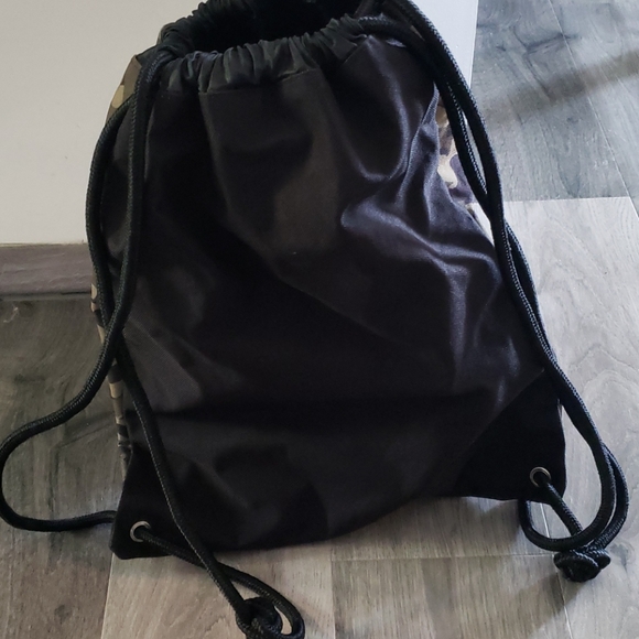 Draw string bag - Picture 2 of 3